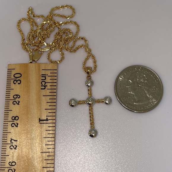 Real 14K Yellow Gold Natural Diamond Bezel Religious Cross Pendant Rope Necklace - Picture 4 of 17